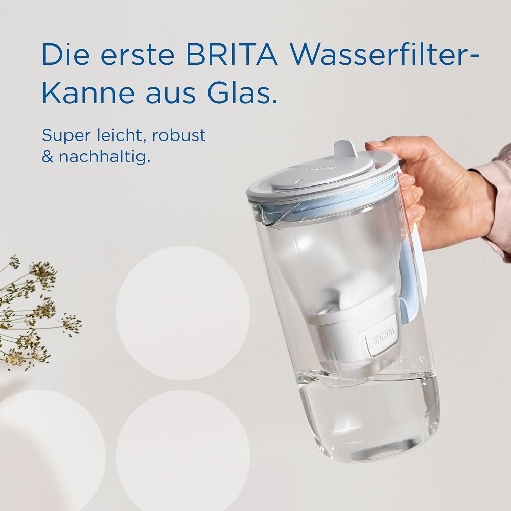 BRITA Glas Wasserfilter-Kanne hellblau (2,5l) inkl. 3x MAXTRA PRO All-in-1 Kartusche – Premium Design Kanne aus Glas, robust & leicht / reduziert Kalk, Chlor, Metalle wie Blei & Kupfer