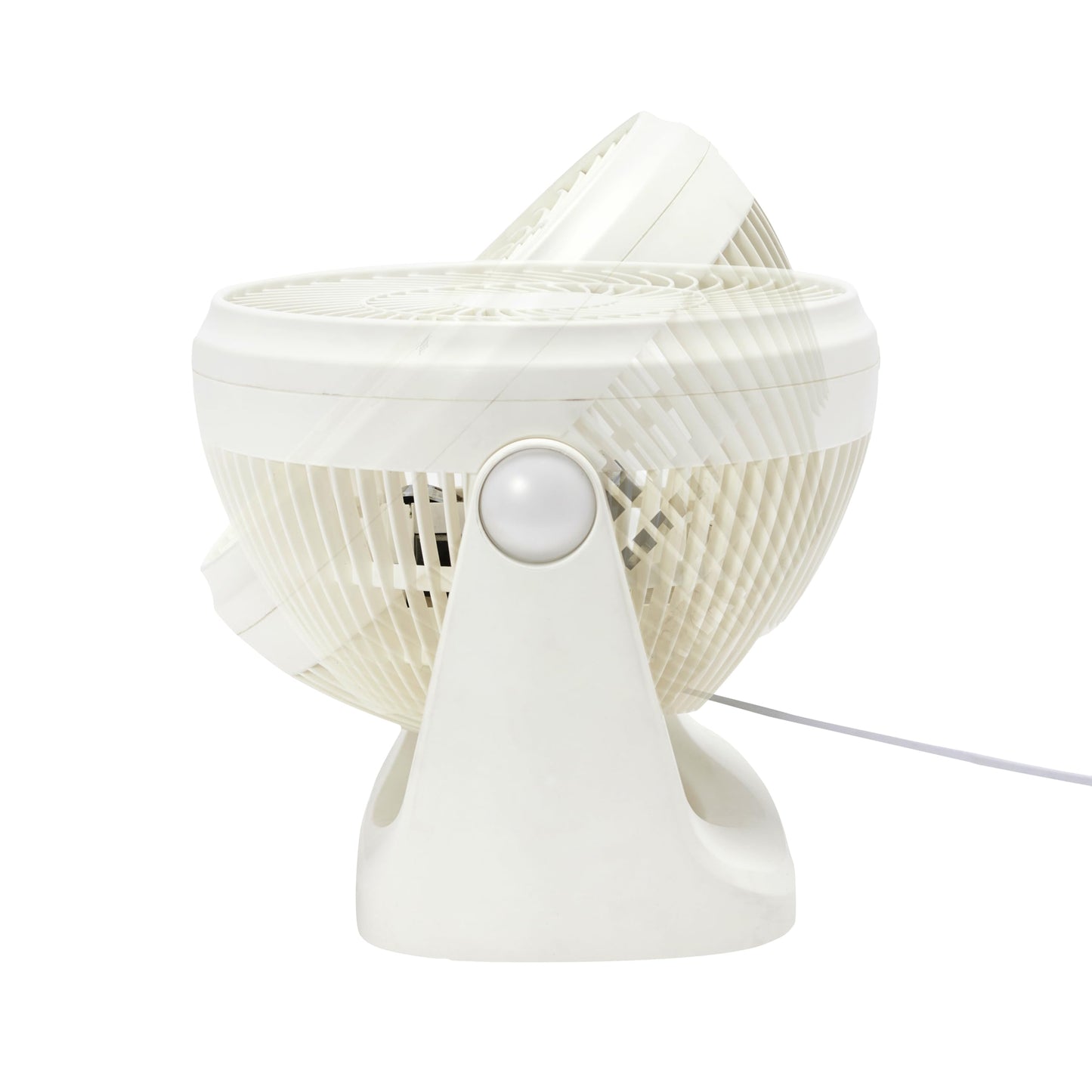 Amazon Basics Tisch-Ventilator tragbar, 18 cm, geräuscharme Kühlung, 3 Geschwindigkeiten, um 90° verstellbarer Winkel, Weiß, 15,49 x 27,3 x 27,69 cm