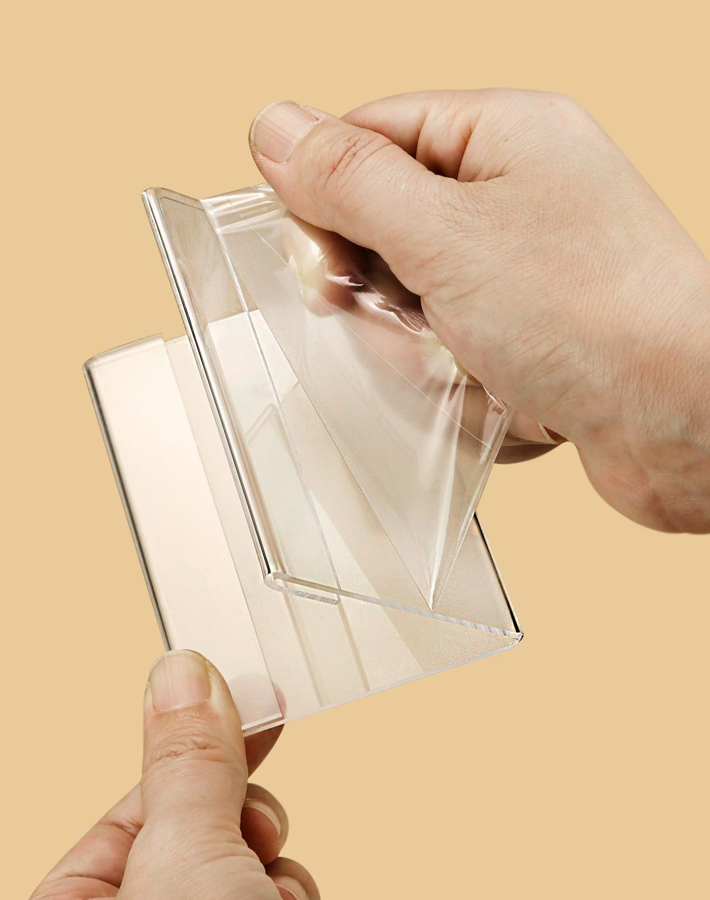 QWORK® 10er Pack 10x6 cm Acryl Tischaufsteller Namensaufsteller Halter, 2mm Verdickt Dachform Doppelseitige Tischaufsteller für Namensschild und Preisschild