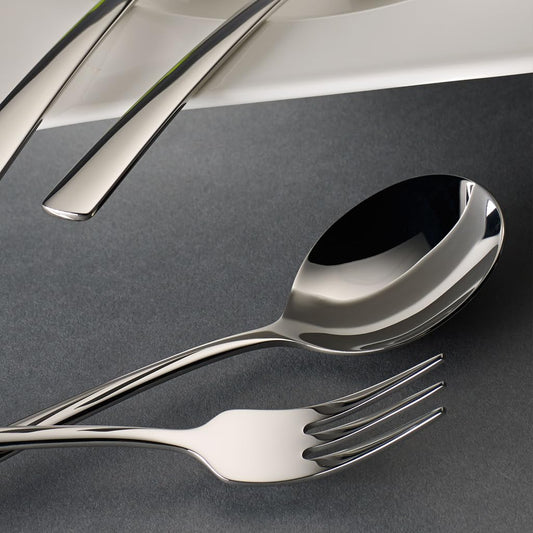 Villeroy & Boch – Manufacture Geschirr-Set 12 teilig für 4 Personen Schwarz, Spülmaschinenfest, Tafelservice Set, Geschirrset Modern mit Pastatellern, Weingläsern und Pastabesteck, Premium Porzellan