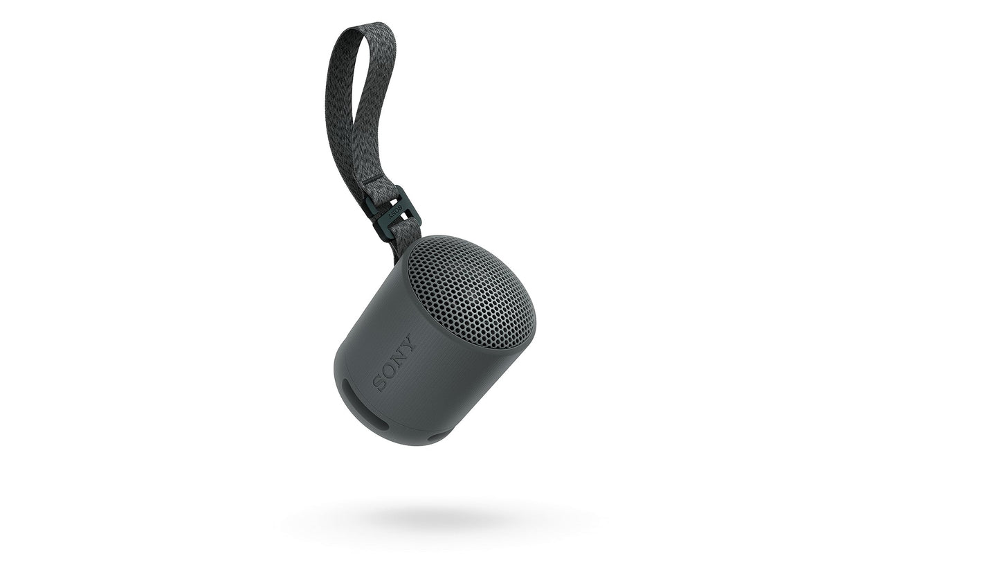 Sony SRS-XB100 - Kabelloser Bluetooth-Lautsprecher, tragbar, leicht, kompakt, Outdoor, Reise, langlebig, IP67 wasser- und staubdicht, 16 Std Akku, Trageriemen, Freisprechfunktion, schwarz