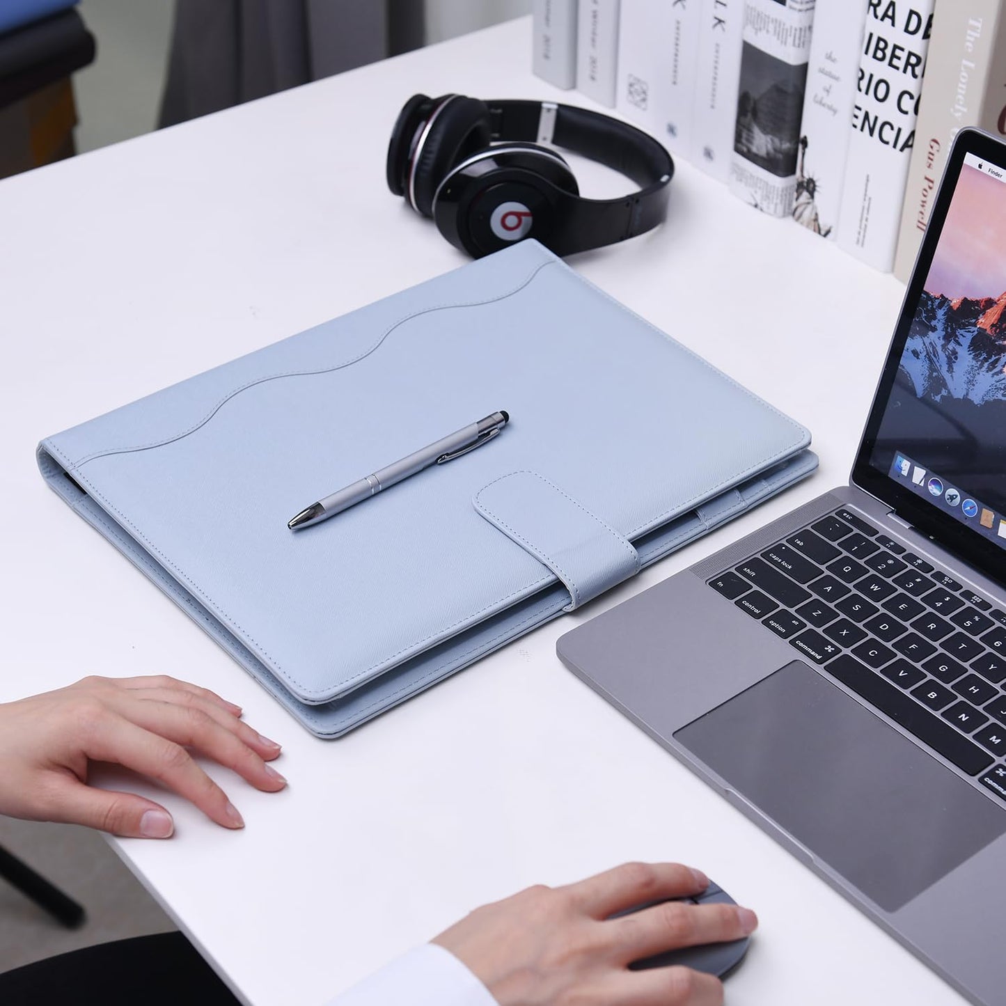 Wonderpool A4 PU Leder Ringhalter Schreibmappen Multi Dokumententasche mit Herausnehmbarem Binder Klemmbretter und funktioneller Tasche für Organizer Büro Reise Schule (Hellgrau)