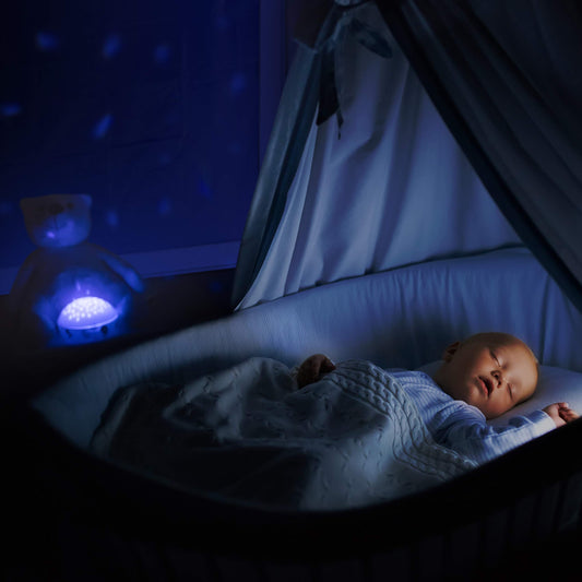 Xcelenze - Fenster Verdunkelung 100% lichtundurchlässig | 2m x 1,45m schwarz | Sonnenschutz Dachfenster Reise Verdunklungsrollo Mikro Saugnapf | Verdunkelungsfolie Verdunklungsstoff (1)