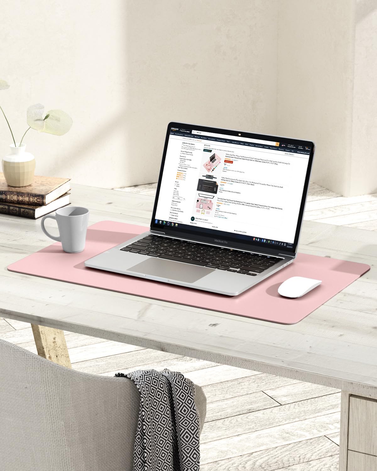 YSAGi Schreibtischunterlage 60×35 cm – Rutschfeste Schreibtischmatte aus Leder mit Wildleder-Rückseite, Multifunktionales Mousepad & Tischschutz für Büro und Homeoffice (Rosa)