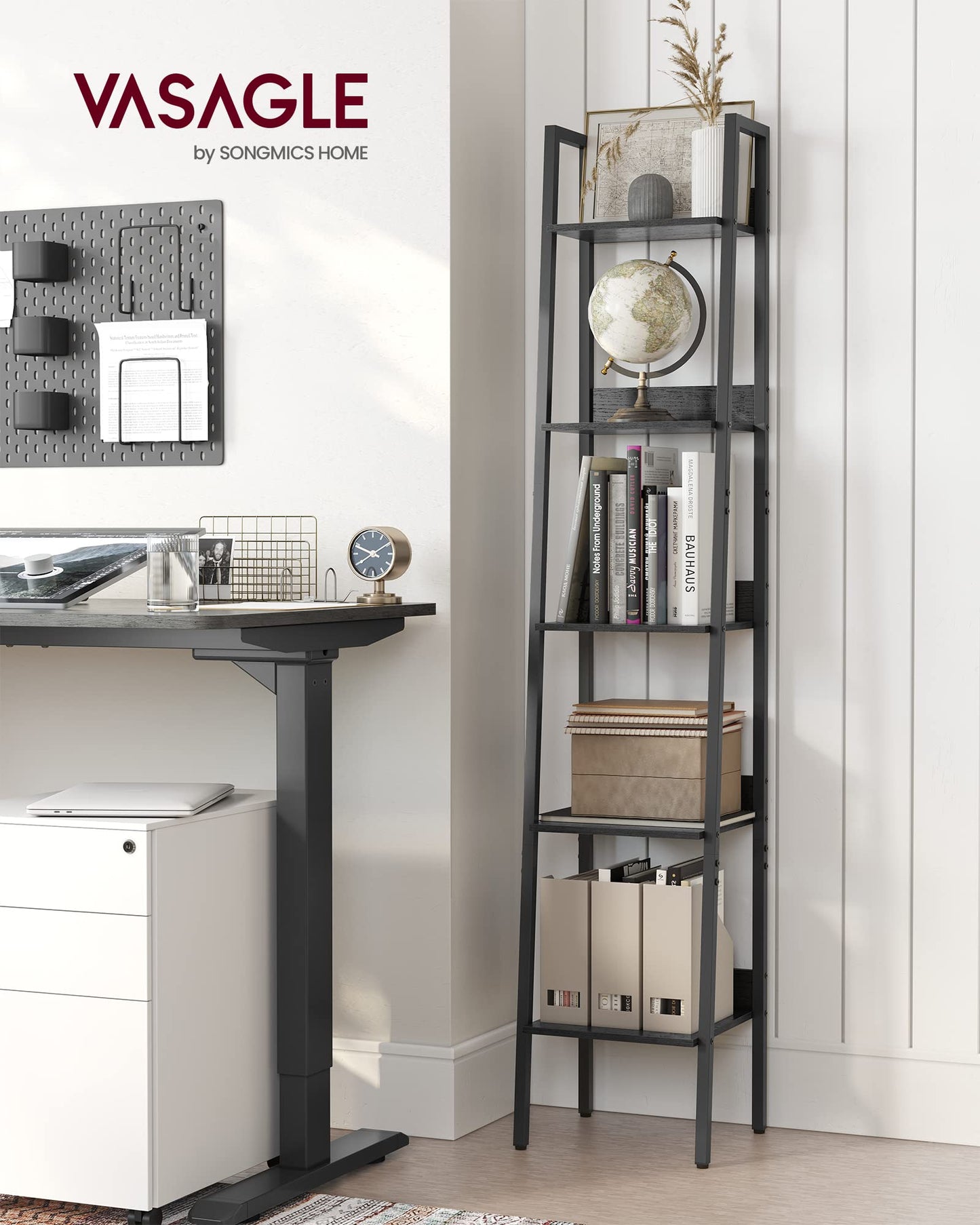 VASAGLE Bücherregal 4 Ebenen im Industriestil, Schwarze Holzoptik und Schwarz, 30 x 33,8 x 170 cm für Wohnzimmer und Büro