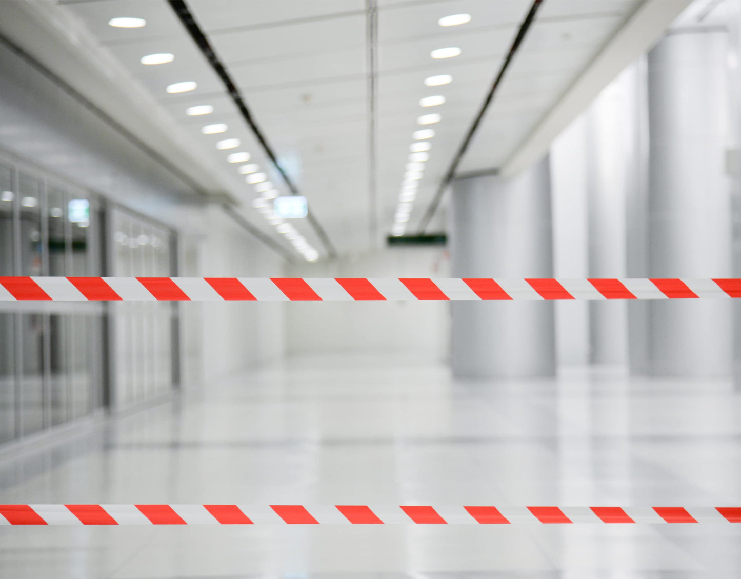 PROlac – Absperrband Stabil & Reißfest – Flatterband für Gefahrenstellen – Absperrband in Rot/Weiß – Markierungsband Widerstandsfähig, Auffällig – Warnband ideal für Außenbereich – 100 Meter