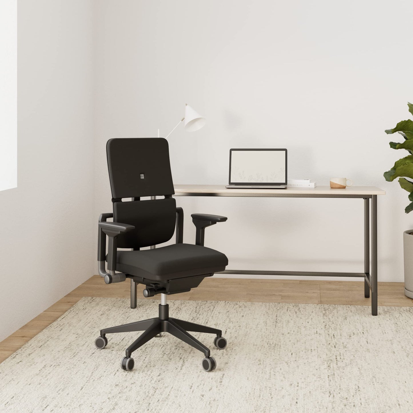 Steelcase Please Ergonomischer Bürodrehstuhl mit höhenverstellbarer Lumbalstütze Onyx Schwarz