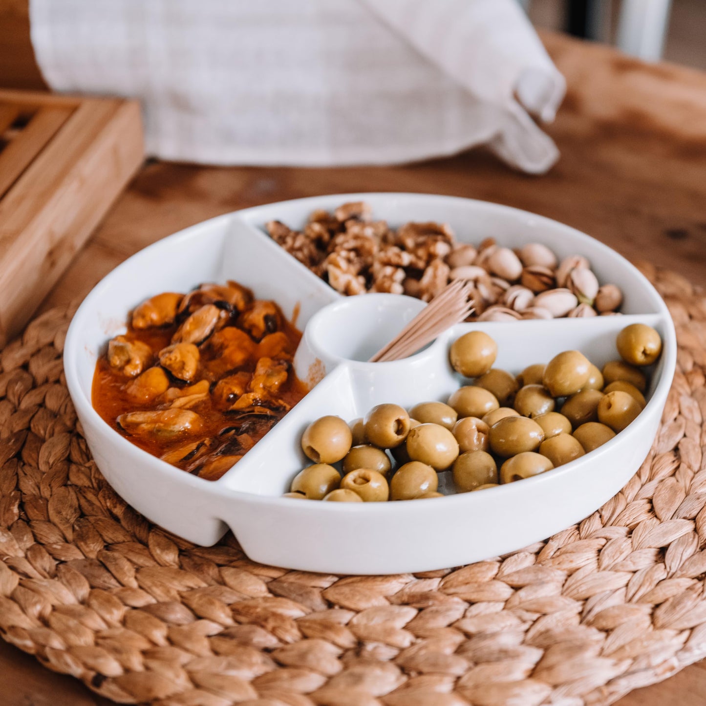 NERTHUS FIH 333 Snack-Teller, Porzellan, Weiß, 19.5x19.5x3.5 cm