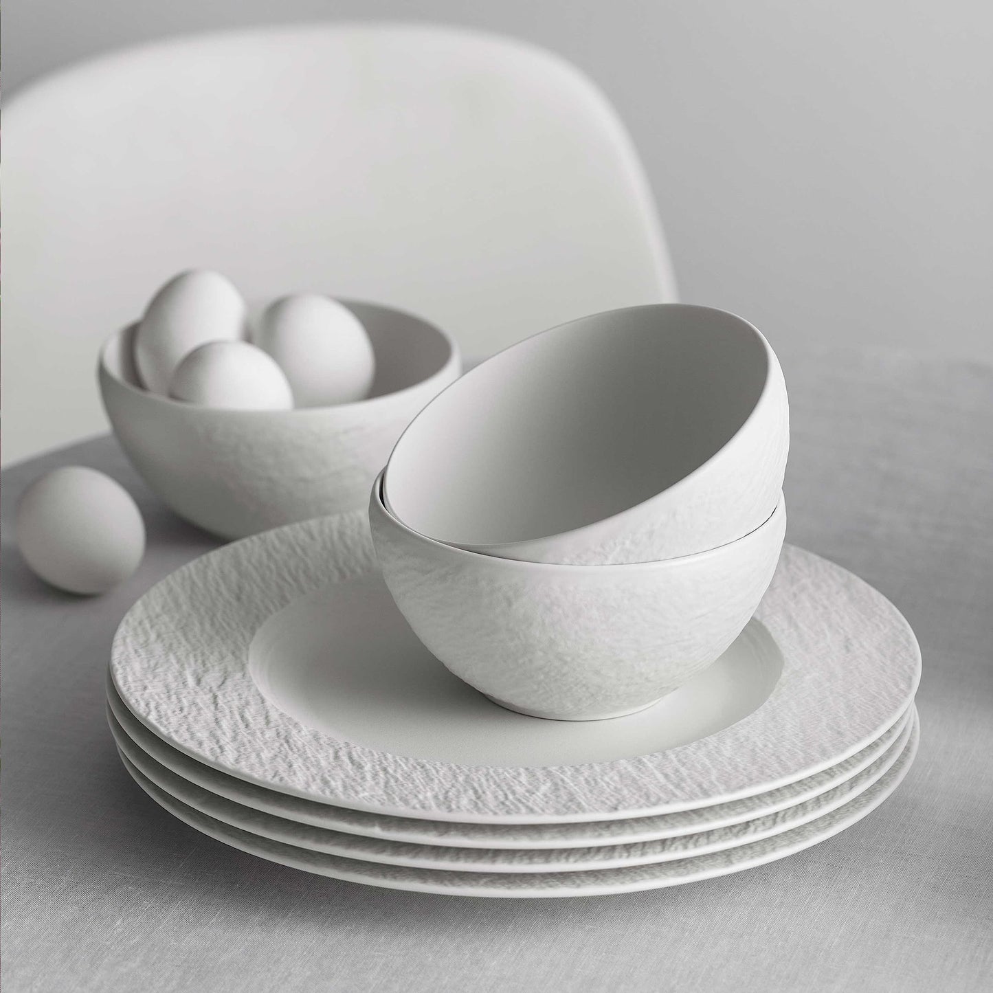 Villeroy & Boch – Manufacture Rock blanc Frühstücks-Set 6 teilig für 2 Personen Weiß, Spülmaschinenfest, Mikrowellensicher, Geschirrset mit Frühstückstellern, Tassen und Schüsseln, Premium Porzellan