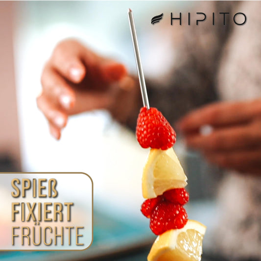 HIPITO Glaskaraffe 1,5l - Moritz - Premium Wasserkaraffe mit Deckel aus Edelstahl - Wasserkaraffe mit Fruchteinsatz aus hitzebeständigem Borosilikatglas - Karaffe Glas mit Deckel mit Fruchtspieß