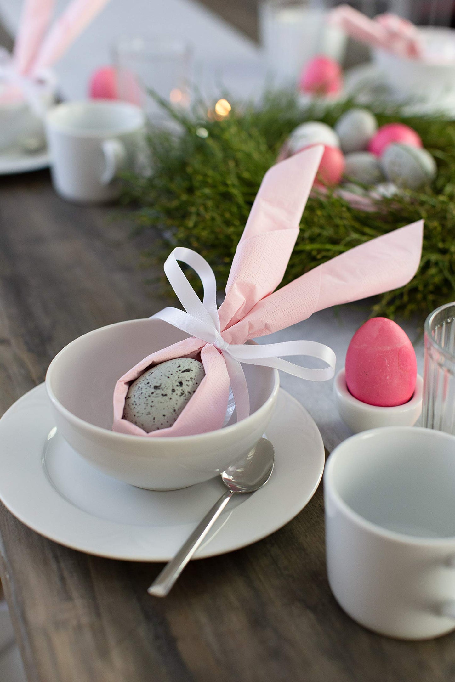 100% Mosel Satinband, in Weiß (10 mm x 25 m), matt glänzendes Geschenkband, edles Schleifenband zum Dekorieren & Basteln, zum Einpacken besonderer Geschenke, für Hochzeiten, Taufen, uvm.