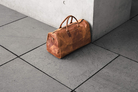 HOLZRICHTER Berlin No 13-1 (L) - Premium Weekender Reisetasche, Sporttasche und Handgepäck aus Leder - Camel-braun