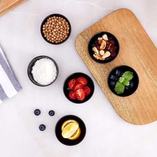 Swuut Keramik Saucenschälchen,60 ml Dipschalen Dip Sojasauce, Mini-Sushi Schüssel Set,Kleine Dipp-Soja-Schalen Rund, 6 Stück (Schwarz)