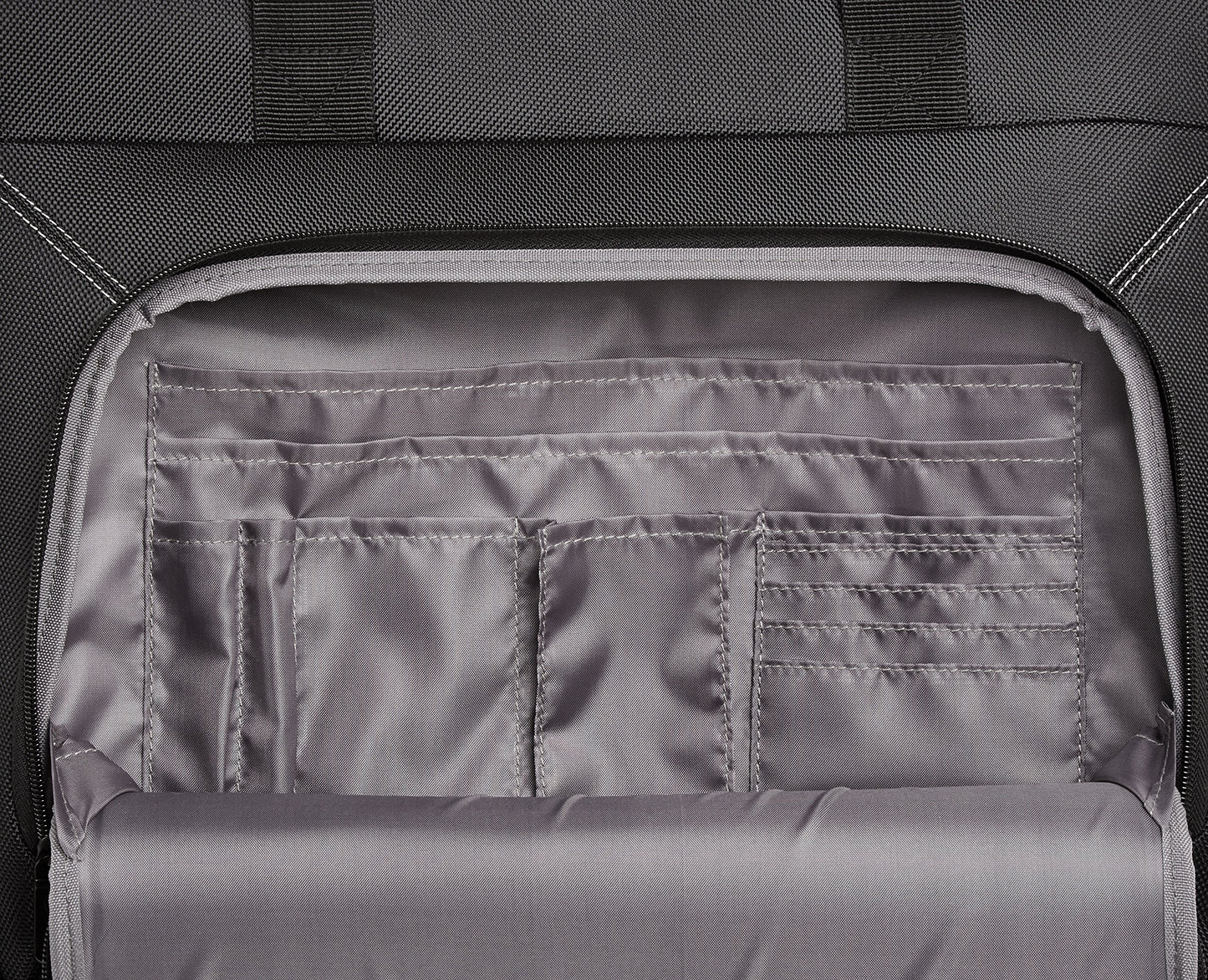 Amazon Basics - Laptop-Trolley, mit schnell laufenden Rollen und leicht zugänglicher Vordertasche - geeignet für Laptops bis 15,6 Zoll (39,6 cm), Schwarz