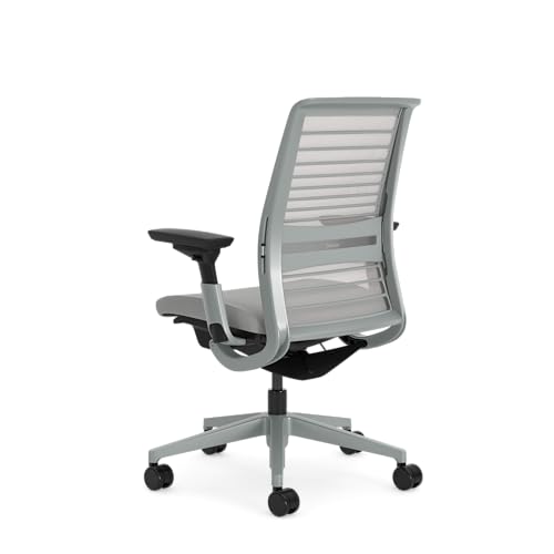 Steelcase Think Glow Up Ergonomischer Bürostuhl mit LiveBack Lumbalstütze, 4D-Armlehnen, nachhaltigem Design Möwengrau /Nickel