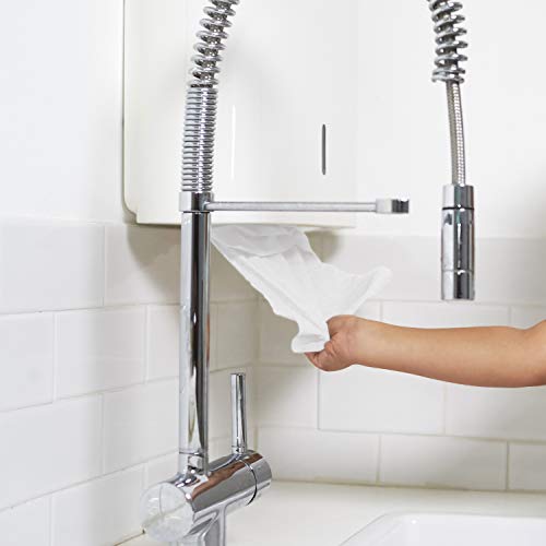 AmazonCommercial V-Falt Papierhandtücher, 2-lagig Premium, 3150 Blätter (210 Blätter, 15-er Pack), Blattgröße: 21 cm x 24 cm