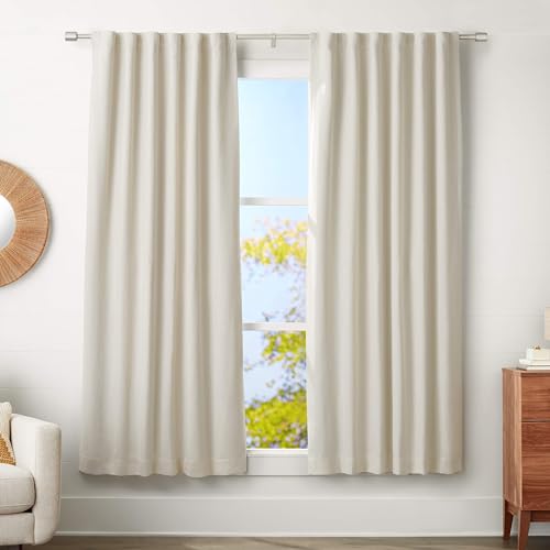 Amazon Basics Ausziehbare Gardinenstange mit Flachem Endstück - Extra Lang, 183 bis 366 cm, für Schlafzimmer, Esszimmer, Wohnzimmer oder Küche, Nickel