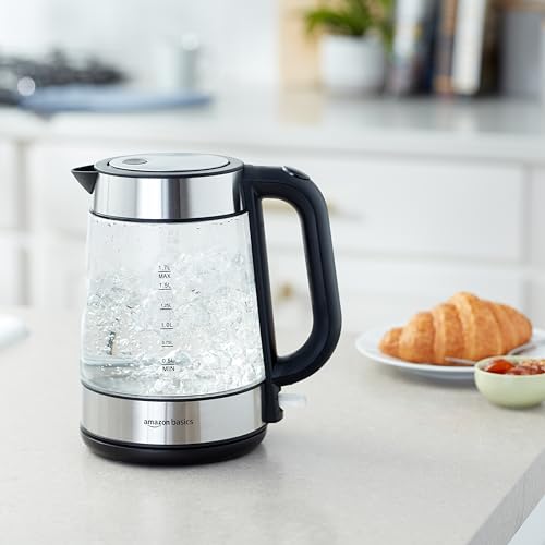 Amazon Basics - Elektrischer Wasserkocher aus Glas, 1,7 l, 2200 W, Schwarz, Silber