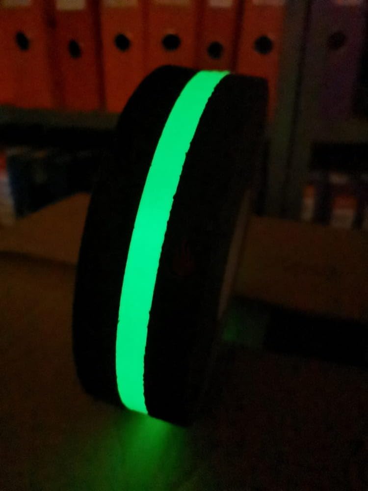 notlok Safety Work - Antirutsch Klebeband [ 18M x 5cm ] Schwarz mit fluoreszierendem Streifen - nachtleuchtend | Griptape für den Innen- und Außenbereich | Grip Tape, Anti Rutsch Streifen