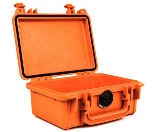 PELI 1120 Koffer, Widerstandsfähiger Schutzbehälter, IP67 Wasser- und Staubdicht, 2L Volumen, Ohne Schaum, Orange, 1120-001-150E