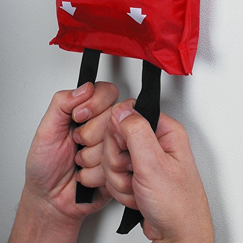 Smartwares 10.014.60 Feuerlöschdecke – 100 x 100 cm – Glasfasertuch – zur ersten Hilfe – inkl. Schutztasche mit Öse zur Aufhängung – nach EN1869:1997