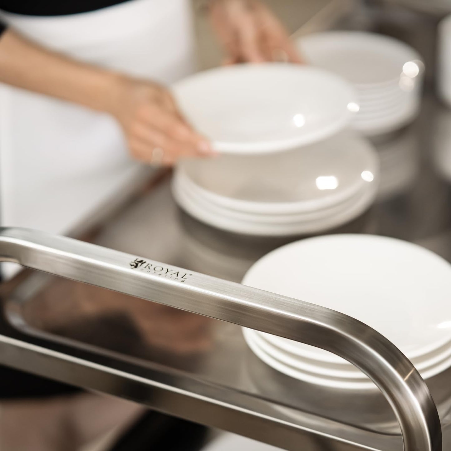 Royal Catering Servierwagen mit Rollen, 3 Tabletts RCSW 3 (101 x 55 x 96,5 cm, Tragkraft 480 kg, Dicke der Regale: 3 cm)