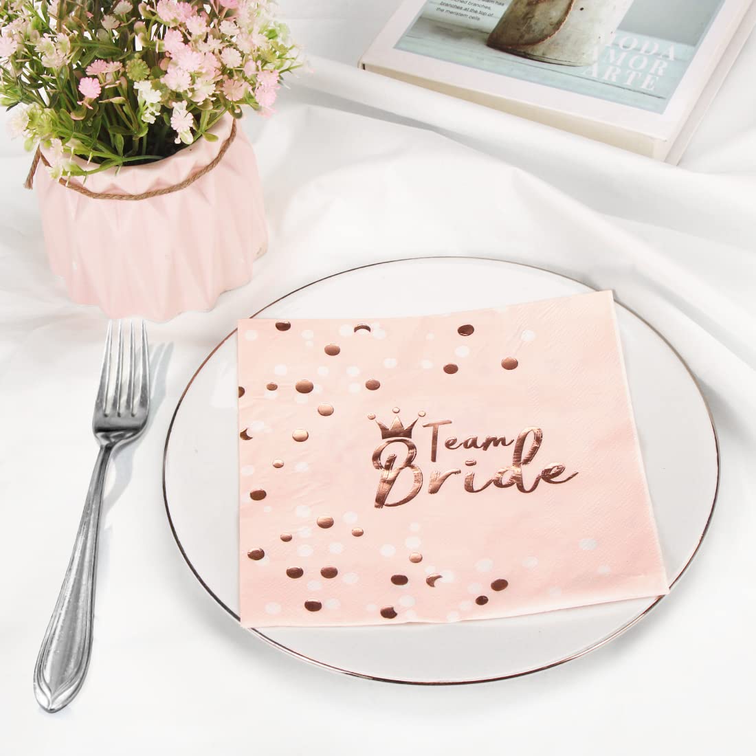JGA Servietten Rosegold, 32 Stück Team Bride Servietten Tisch Deko, Rosa Team Braut Papierservietten für Frauen Party Deko JGA Tischdeko Junggesellen Junggesellinnenabschied Abschied
