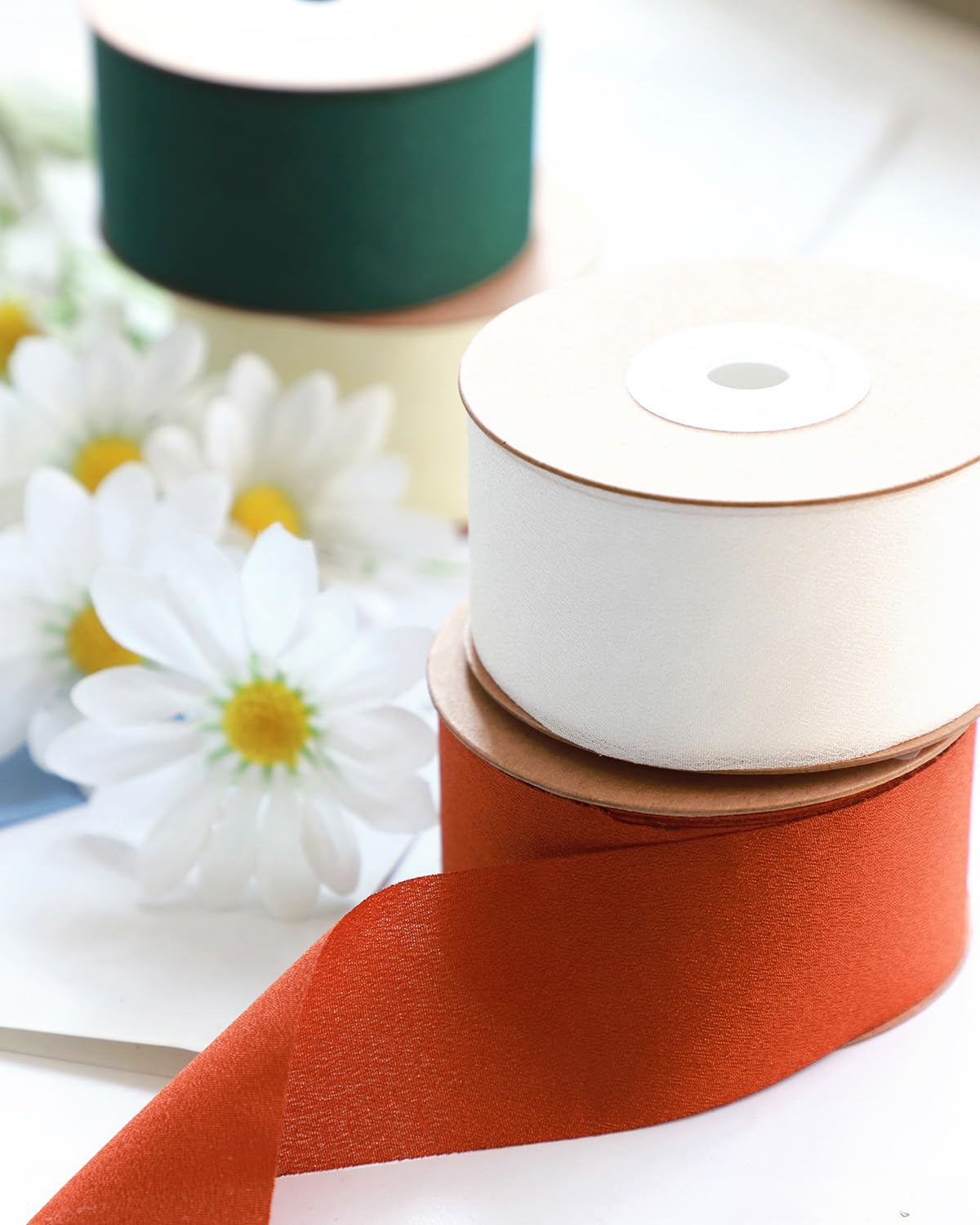 MORSUNBELA Schleifenband Grün Geschenkband Eukalyptus Grün Seidenband Salbeigrün Geschenkbänder Stoff Breit Mintgrün Dekoband Chiffonband für Geschenk, Basteln,Hochzeit,Schleifen