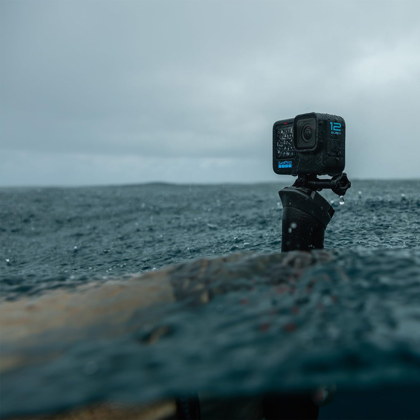 GoPro HERO12 Black – wasserdichte Action-Kamera mit 5,3K60 Ultra HD-Video, 27 MP Fotos, HDR, 1/1,9-Zoll-Bildsensor, Live-Streaming, Webcam, Stabilisierung