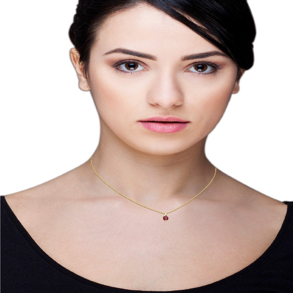 MIORE – Gold Kette Damen mit 0.85 Ct Rubin in Tropfen-Form – filigrane Halskette aus 9 Karat Gelbgold (375) mit rotem Edelstein Anhänger – Goldkette mit Schmuckbox zum Verschenken (45 cm)
