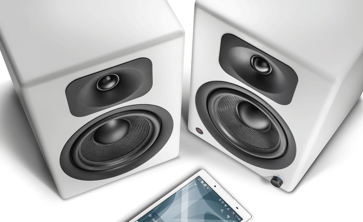 wavemaster TWO PRO white – Regallautsprecher-System (110 Watt) mit Bluetooth-Streaming, digitalen Anschlüssen und IR-Fernbedienung Aktiv-Boxen Nutzung für TV/Tablet/Smartphone, mattweiß (66351)