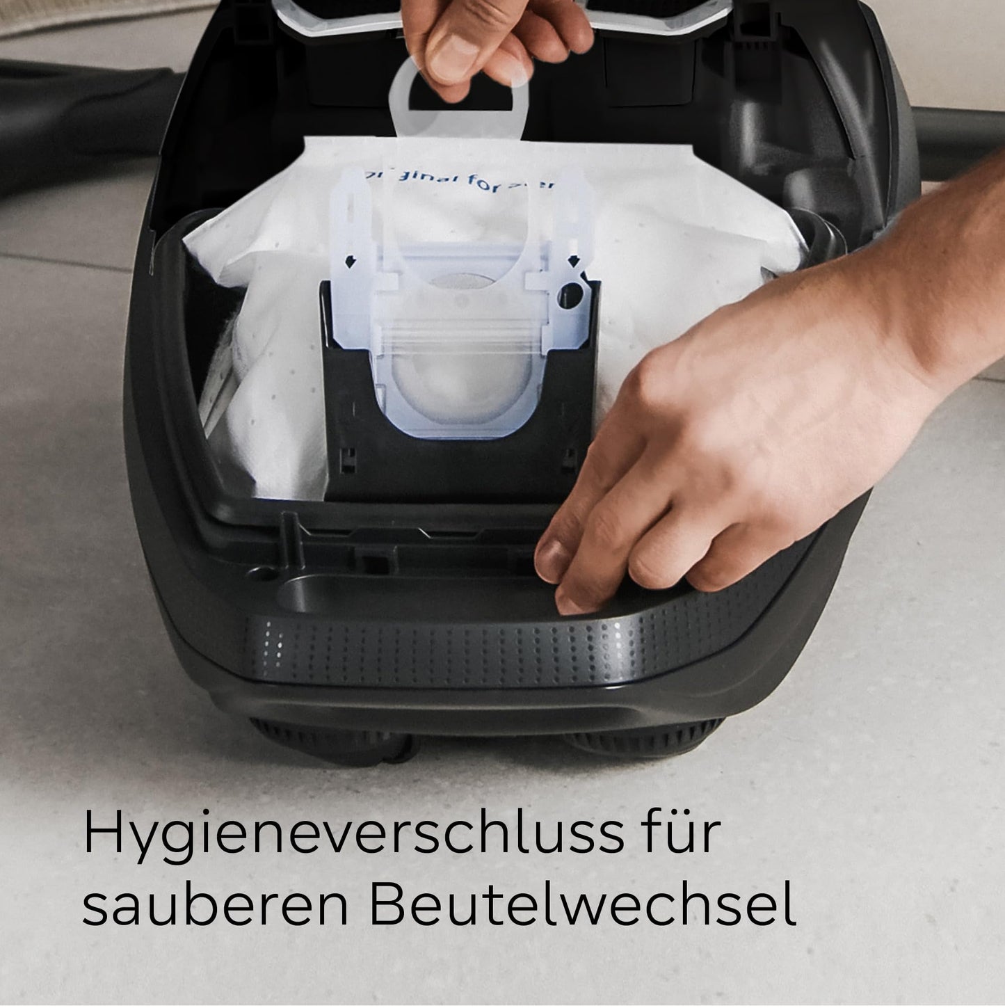 Siemens 16x Staubsaugerbeutel powerProtect Typ G ALL VZ16GALL, 99,9% Feinstaubfilterung, höhere Reinigungsleistung, 50% längere Nutzungsdauer, passend für alle Reihen außer VS08 und VS01