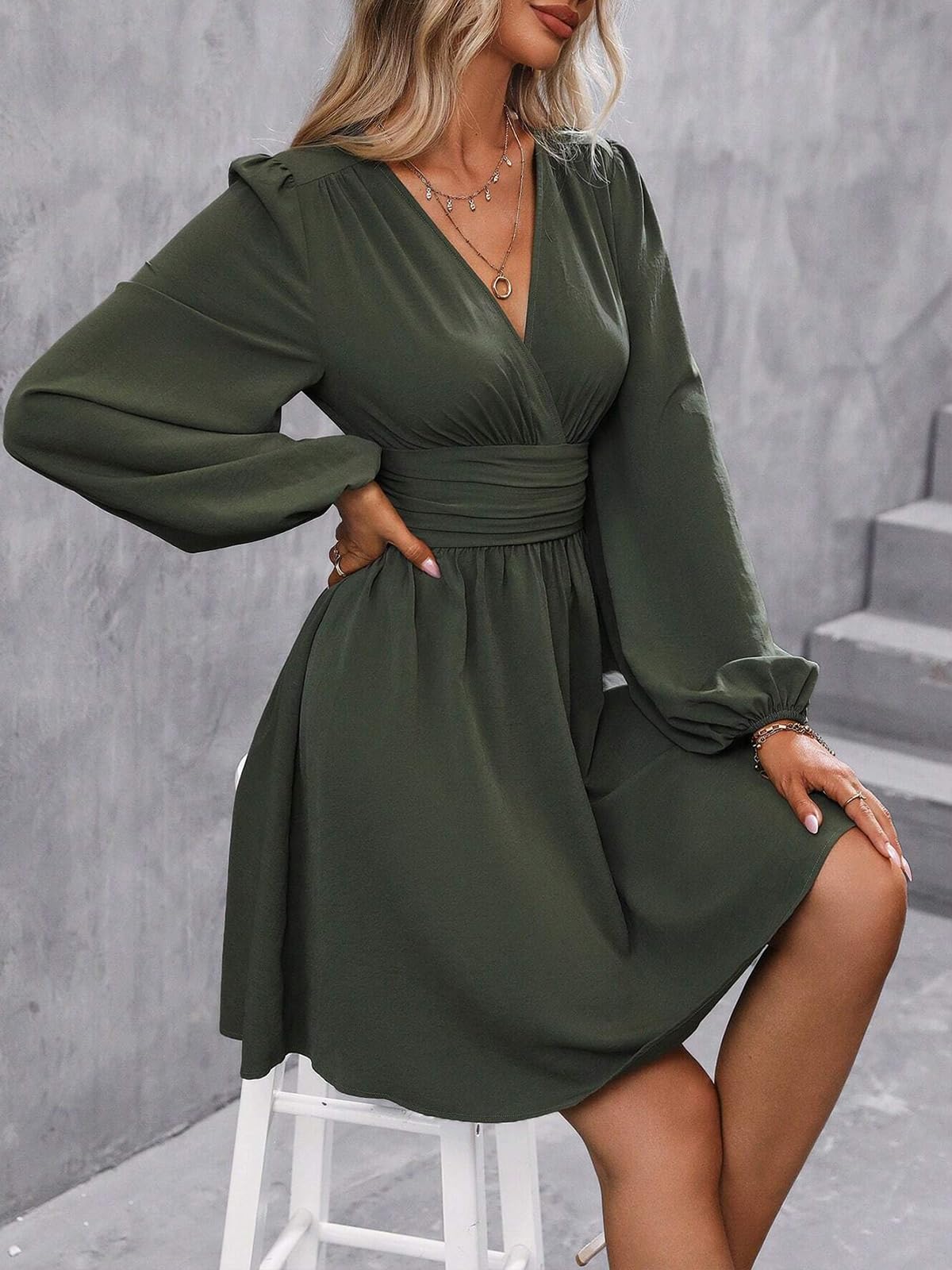 LIAMERHE Damen Elegant Kleid Langarm V-Ausschnitt Casual Kleider A-Linie Winterkleider Blumenmuster Minikleid Freizeitkleider Herbst Winter Laternenärmeln Kleid Partykleid Grün XL