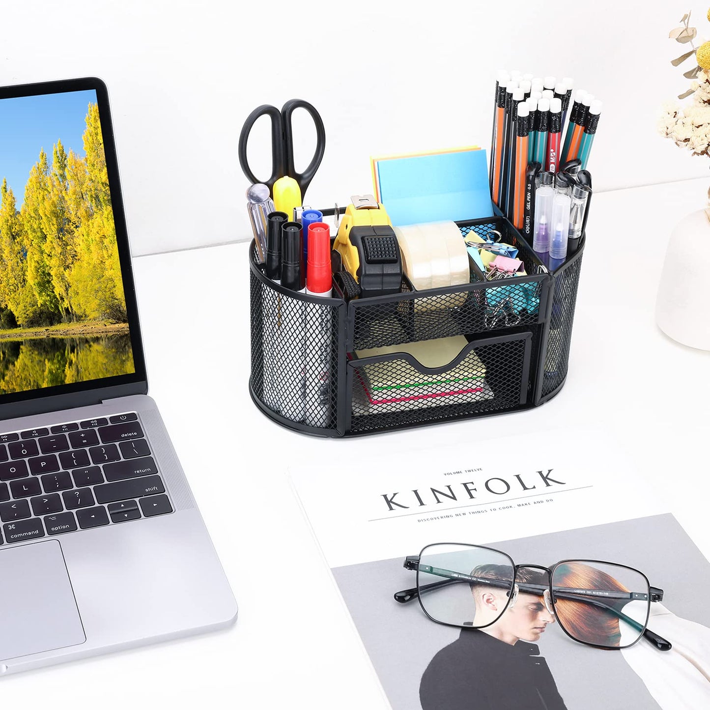 Schreibtisch Organizer, Mesh Metall Büro-Organizer mit Schublade und Stifthalter, 9 Sortierfächer für Stifte, Hefter, Ordnerklammern, Haftnotizen, Platzsparendes Desk Organizer Stifte Organizer