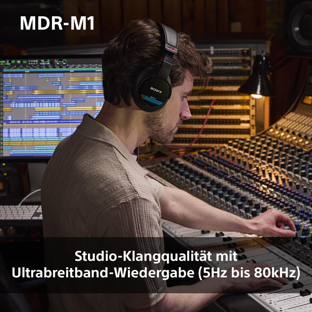 Sony MDR-M1 Studio-Kopfhörer mit geschlossenem Rücken - kabelgebunden, Ultra-Breitband-Wiedergabe (5Hz-80kHz), ideal für Studioaufnahmen und -abmischungen, leicht (216g), 2 abnehmbare Kabel, schwarz