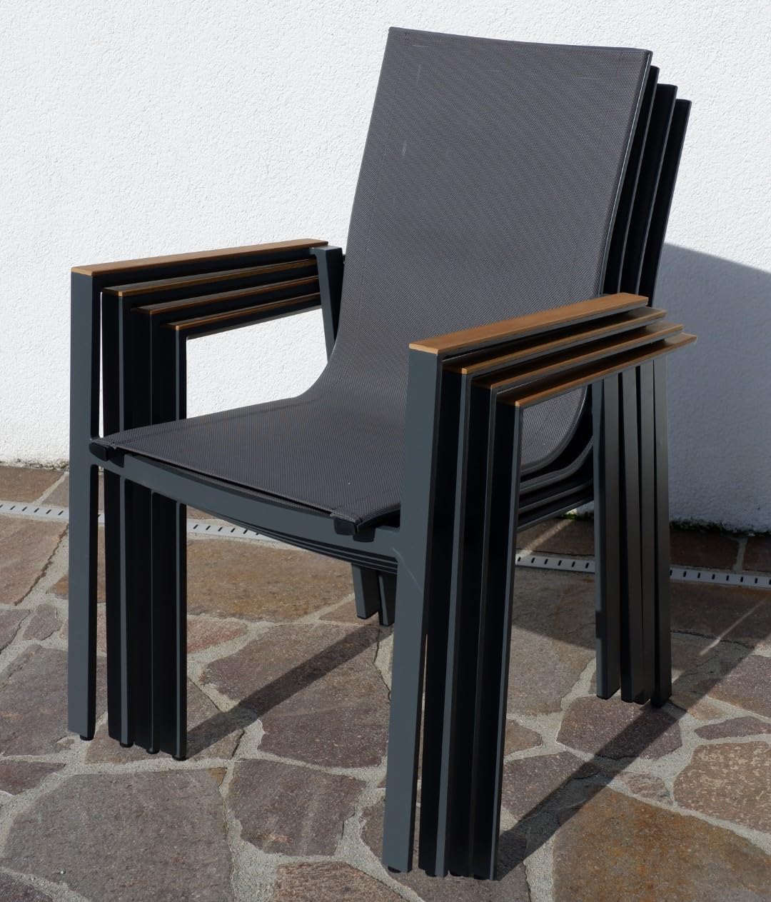 ALEOS. Gartengarnitur Gartenset Aluminium Teak Set mit quadratischem Ausziehtisch 180x90cm auf 240cm ausziehbar + 6 Stapelstühle anthrazit Trinidad