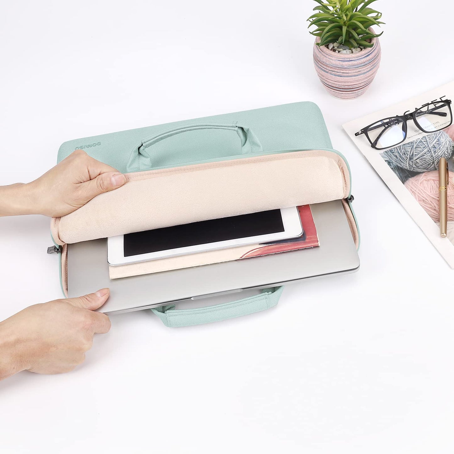 DOMISO 17 Zoll Wasserdicht Laptop Tasche Aktentasche Schultertasche Notebooktasche Business für 17-17.3" Notebook/IdeaPad/17 ZBook Fury 17,3 G8/HP Envy/ASUS ROG/MSI GS73VR Stealth Pro,Minzgrün