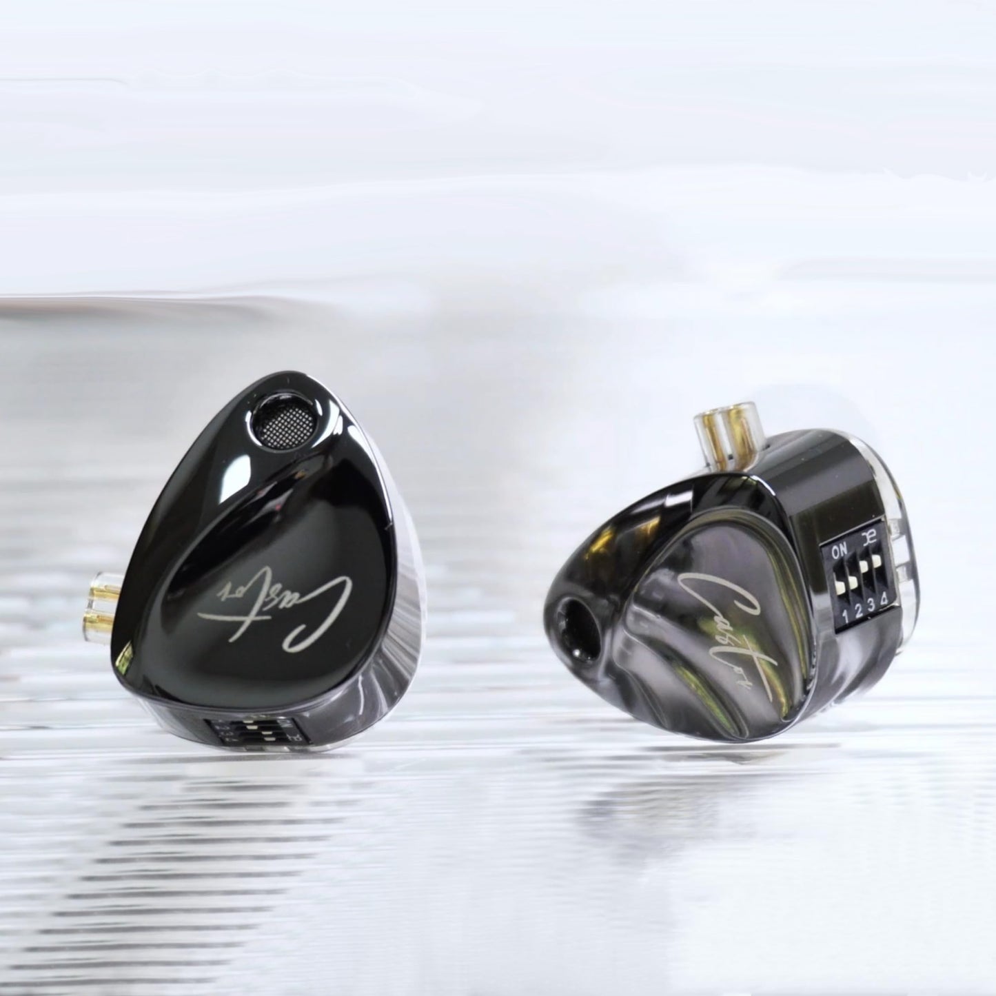 KZ Castor In Ear Monitor, Dual Dynamic Treiber, kabelgebundenes HiFi IEM, verbesserte Bass Sound abstimmung für In-Ear-Kopfhörer, abnehmbares 2-poliges Kabel (schwarz verbesserter Bass,kein Mikro)