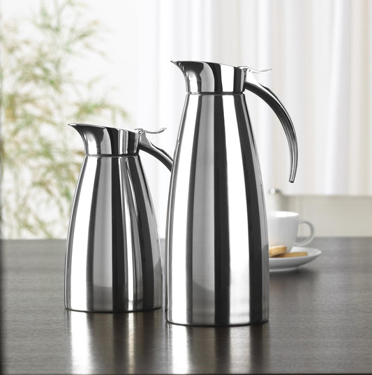 Emsa Eleganza Isolierkanne 502488 | 0,6 L Fassungsvermögen | Easy Open Verschluss | 12h heiß, 24h kalt | Edelstahl