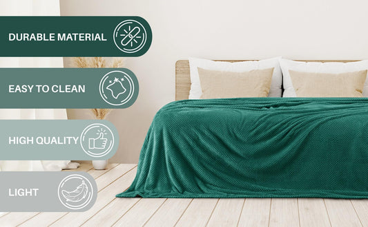 DecoKing Kuscheldecke 70x150 cm türkis Decke Microfaser Wohndecke Tagesdecke Fleece weich sanft kuschelig skandinavischer Stil cyanblau Henry