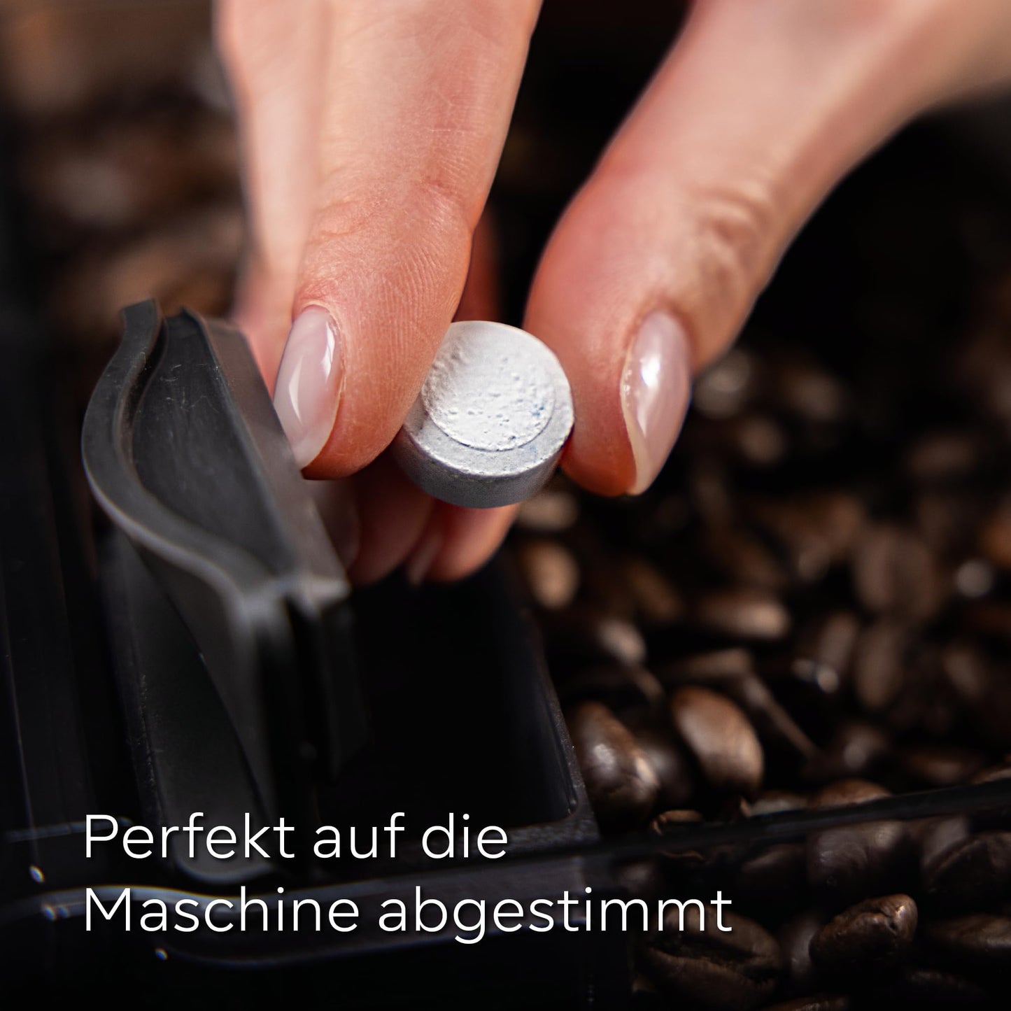 Siemens Reinigungstabletten TZ80001A, 10 Stück, Kaffeeöl-Rückstände ideal entfernen, optimiert für das Reinigungsprogramm von Kaffeevollautomaten der Reihen EQ, surpresso und Einbauvollautomaten