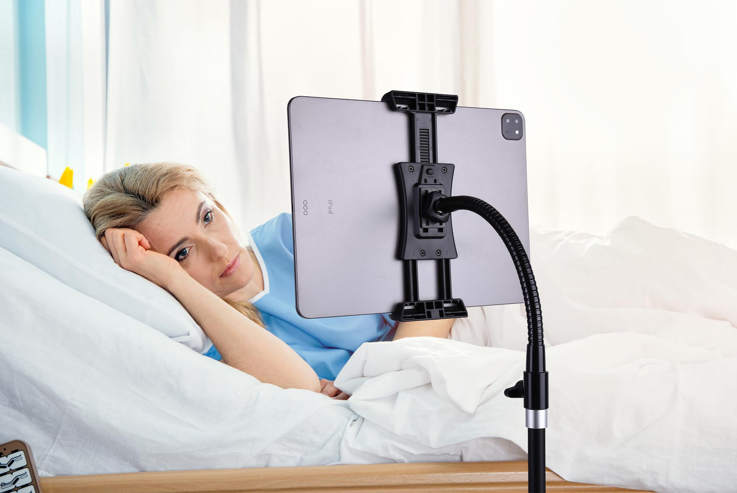 Peastrex Ipad und Telefon Stativ 73" Schwanenhals Tablet Bodenständer Halterung mit Fernbedienung für 3,5 bis 15in Tablets iPhones, iPad Pro Air Mini 12,9 11 10,5, Galaxy Tab S9 Ultra 14,6", Surface
