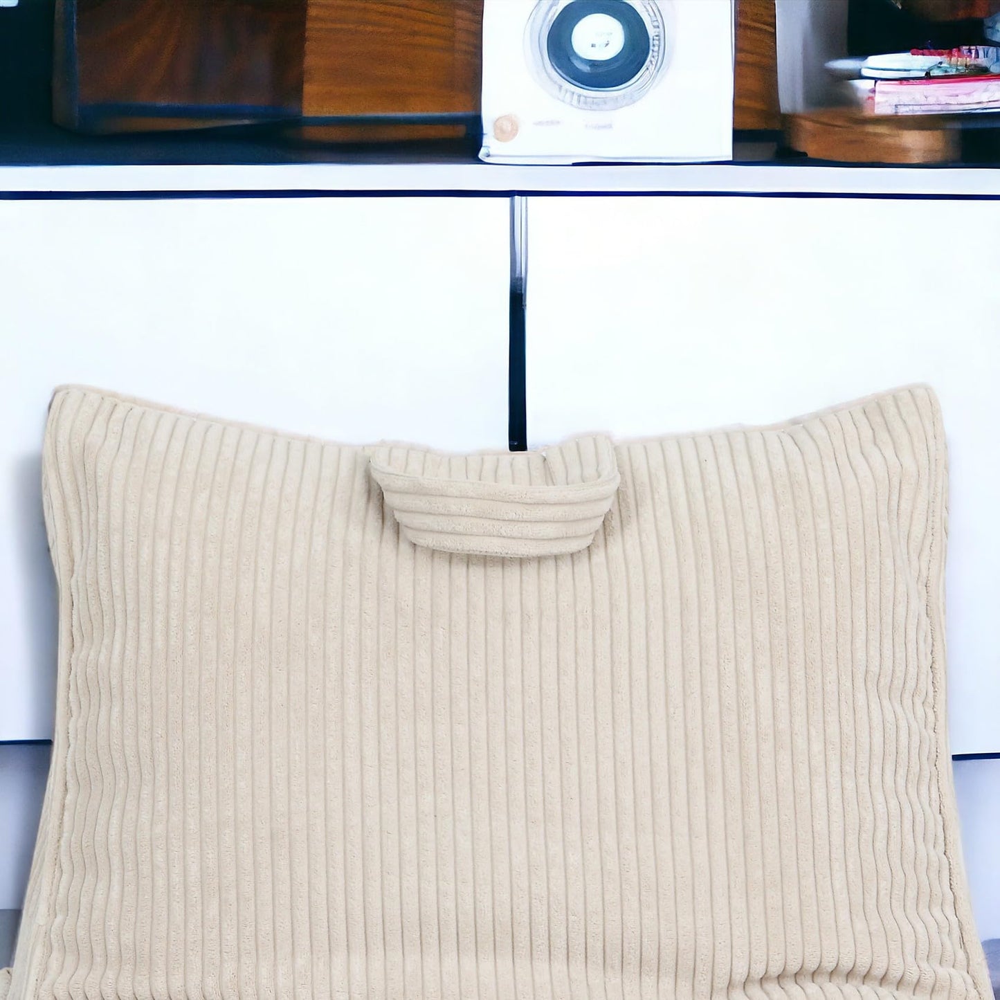 Ecopuf Flavio - Sitzsack Wohnzimmer - Sitzpouf Samt - Weicher Sack Pouf mit Tasche und Griff, gepolstert - Entspannungssessel - Strickhocker - Wohnungseinrichtung - Creme Weiß Sz03