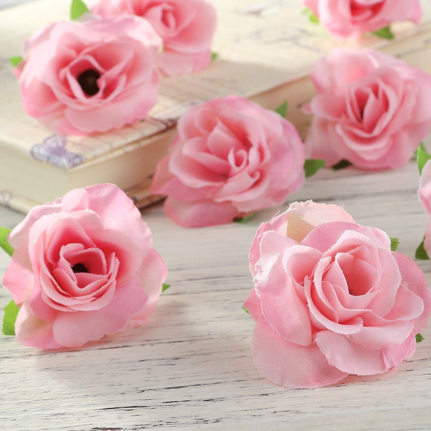 Kesote 50x Künstliche Blumenköpfe Blütenköpfe Kunst Blumen Rosen Köpfe für Hochzeit Party Deko DIY (Ø 4cm, Rosa)