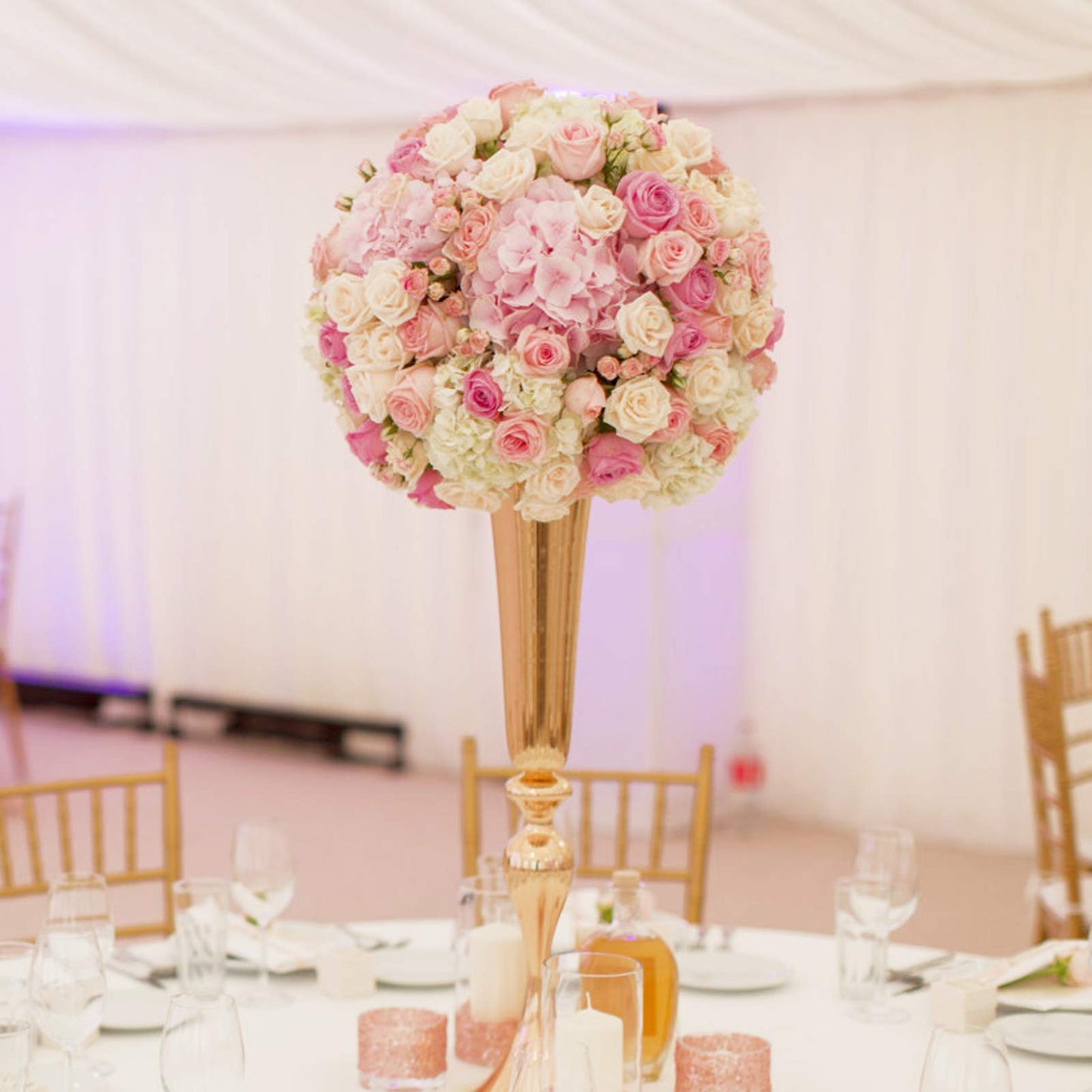 Kesote 50x Künstliche Blumenköpfe Blütenköpfe Kunst Blumen Rosen Köpfe für Hochzeit Party Deko DIY (Ø 4cm, Rosa)