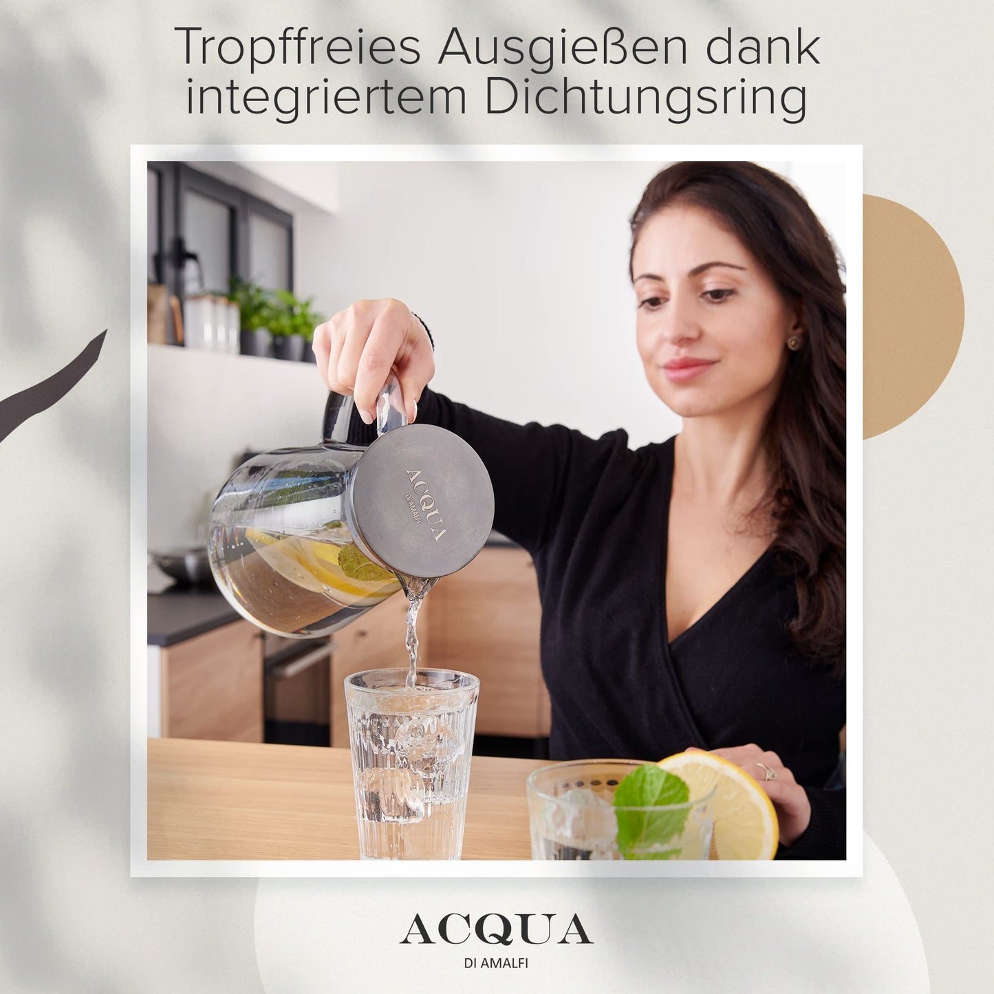 ACQUA DI AMALFI® Glaskaraffe | Wasserkaraffe 2 Liter mit Edelstahl/Bambus Deckel | Wasserkrug mit Fruchteinsatz | Auslaufsicher | Karaffe auch als Teekanne (BLACK/BLACK)