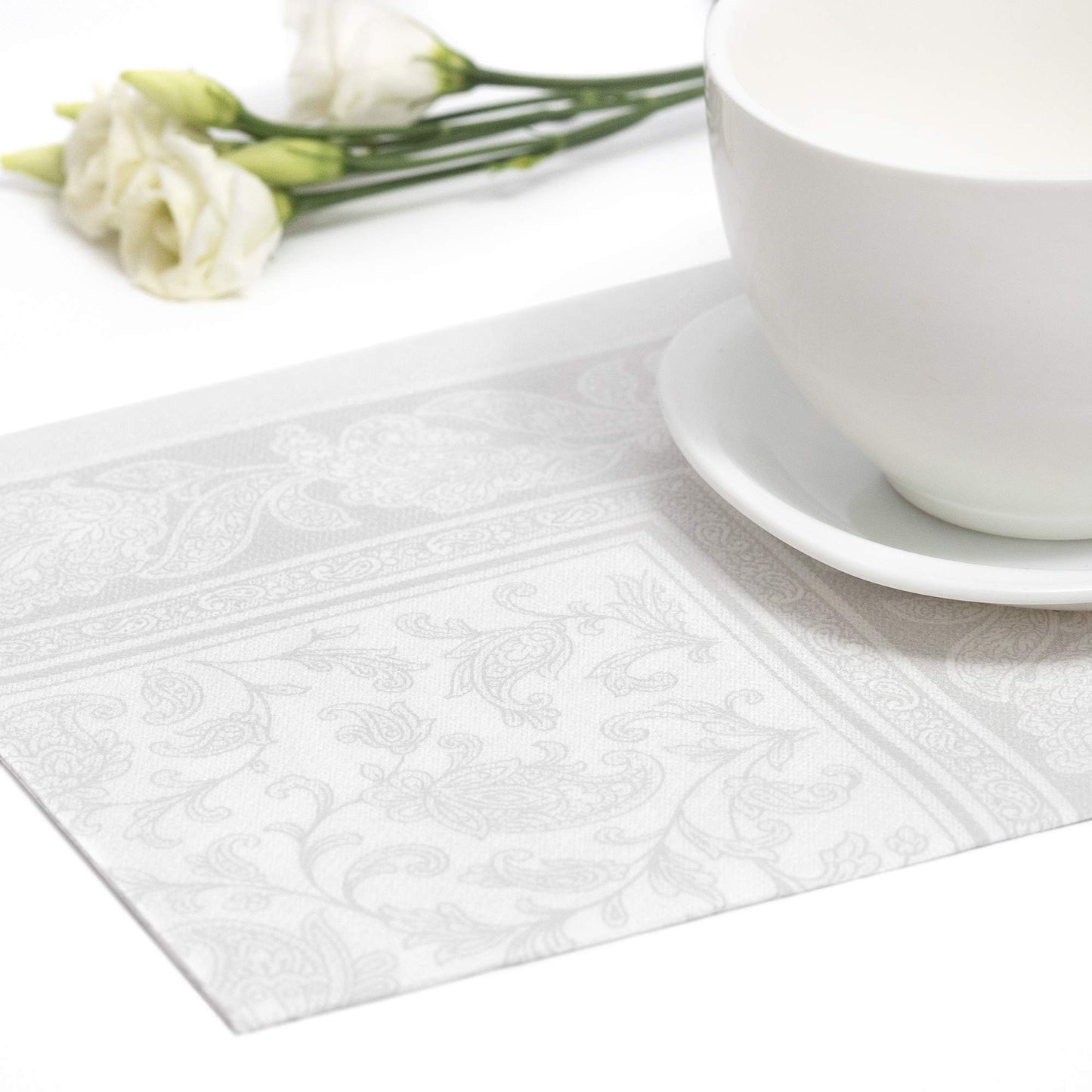 Papstar 11682 50-Servietten "Royal Collection" 1/4-Falz 40 x 40 cm "Ornaments", weiß