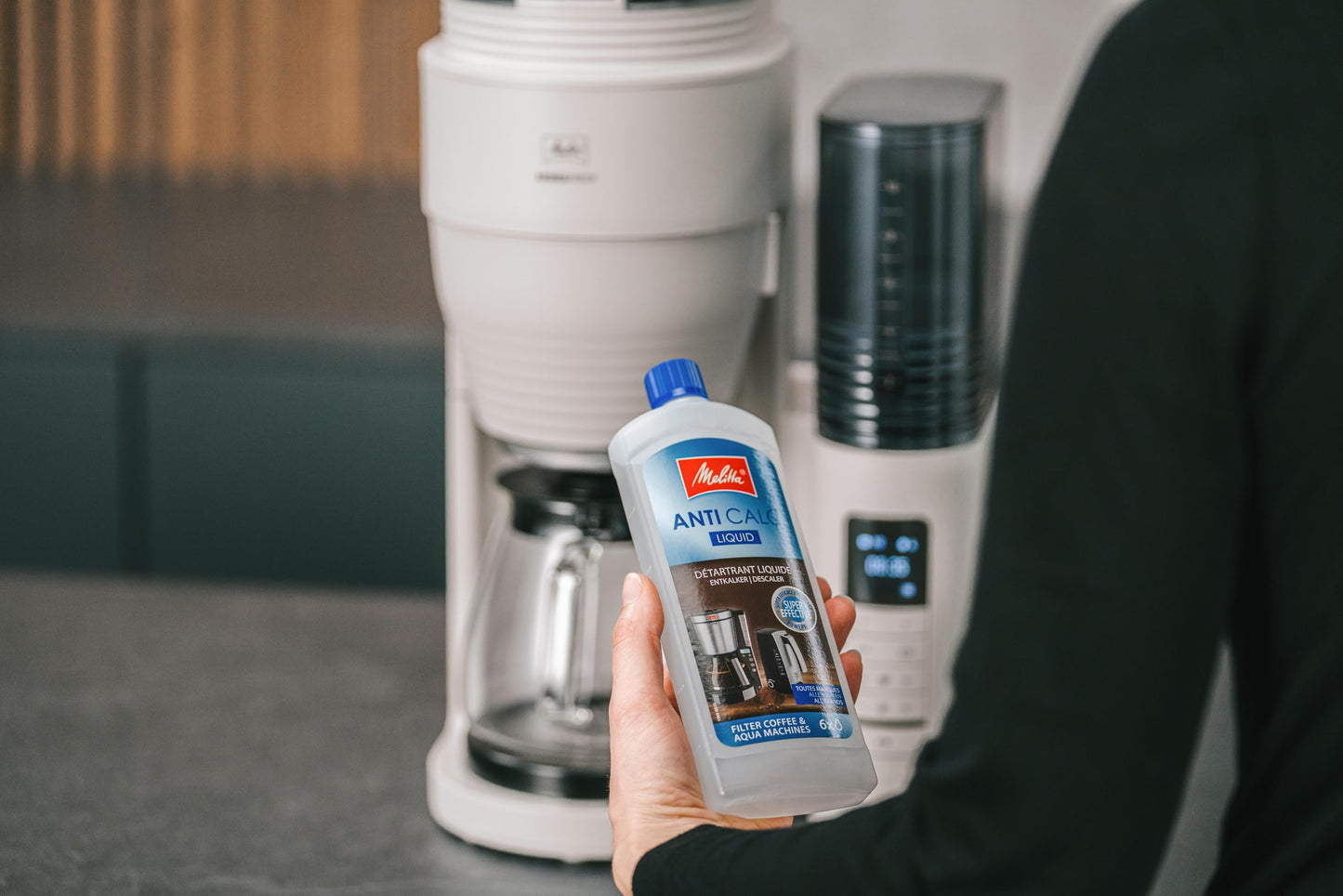 Melitta AromaFresh Pro X - Kaffeemaschine mit Mahlwerk, Filterkaffeemaschine mit Glaskanne und entnehmbarem Wassertank, für bis zu 10 Tassen Kaffee, warm-grey