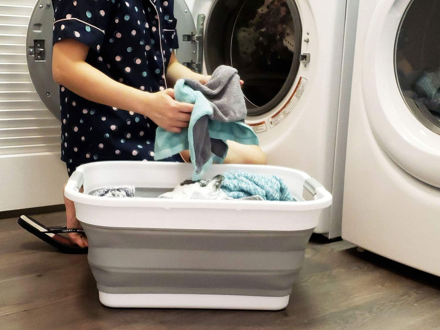 SAMMART 41L Collapsible Plastic Laundry Basket - Foldable Pop Up Storage Container/Organizer - Portable Washing Tub - Space Saving Hamper/Basket (Grau)