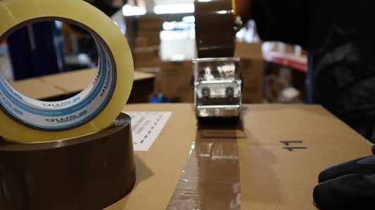 gws Paketklebeband 144 Rollen braun Geräuscharmes Universalklebeband zum Verpacken von Paketen - Hohe Klebekraft - Profi-Qualität 66 m Länge 50 mm Breite